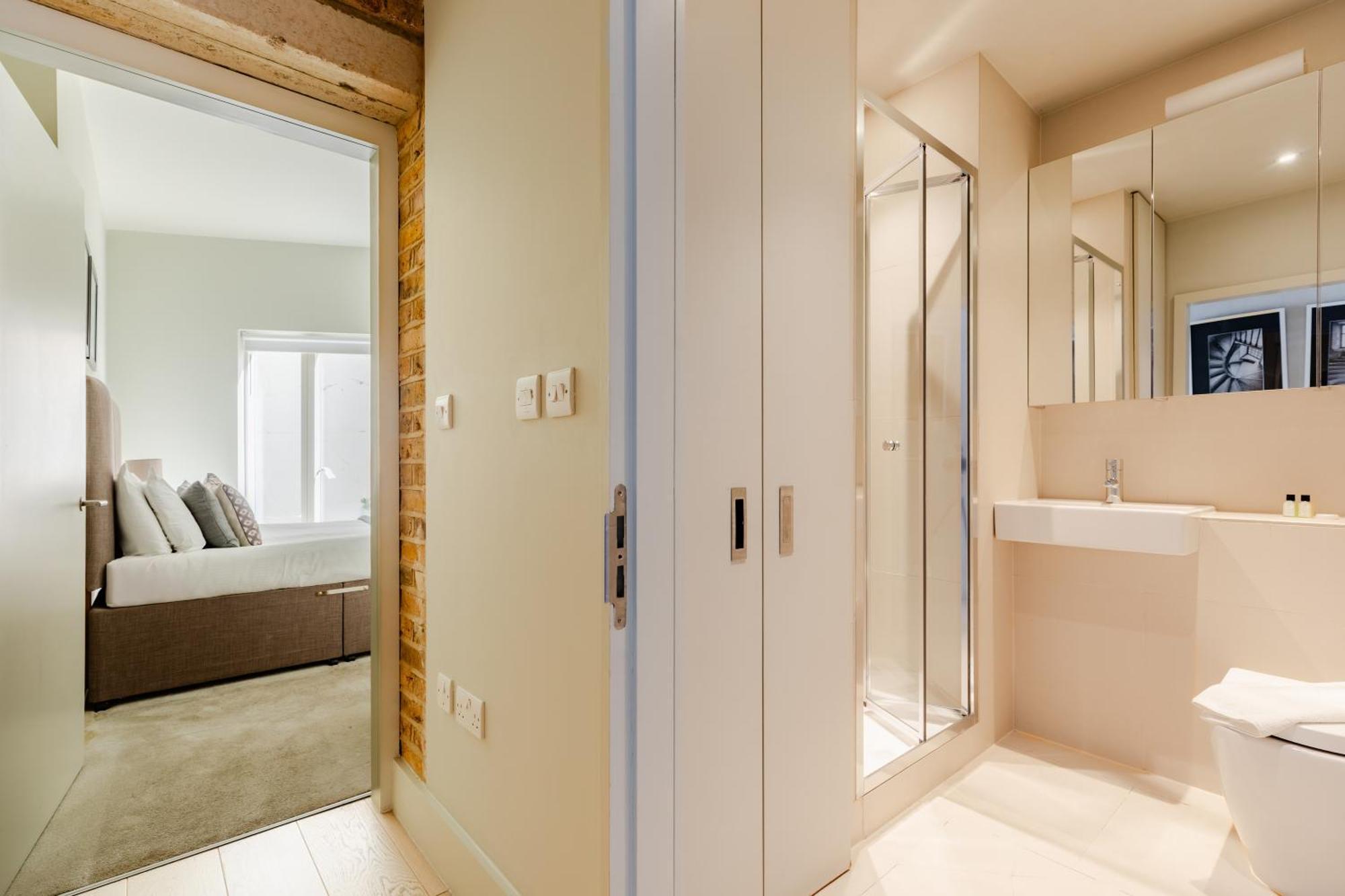 Stayinn Holborn Лондон Экстерьер фото